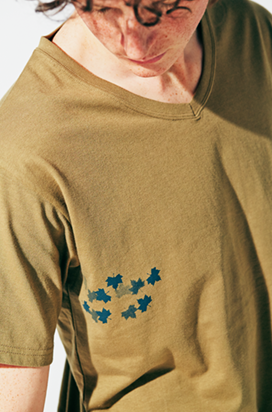 JPN TEE-V MAPLE　color:カーキ