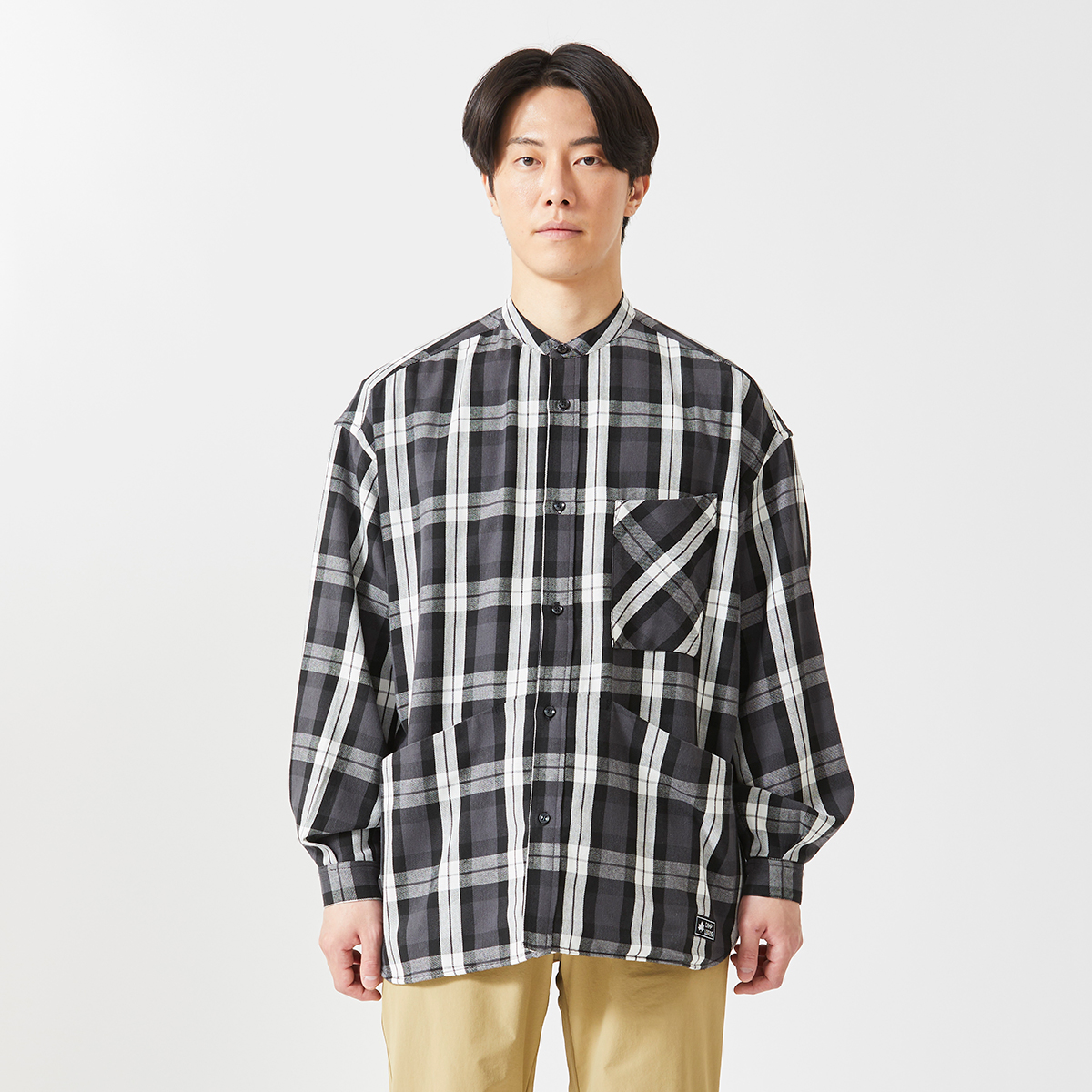 身長：178cm　着用サイズ：L