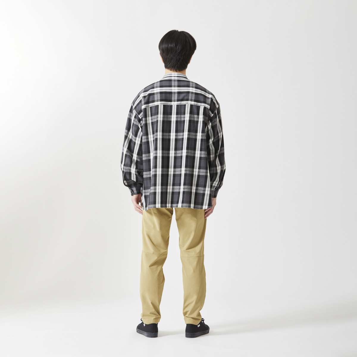 身長：178cm　着用サイズ：L