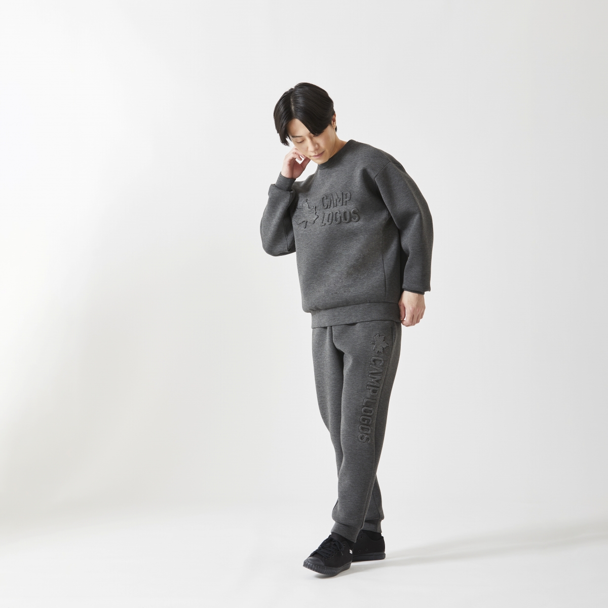 身長：178cm　着用サイズ：L