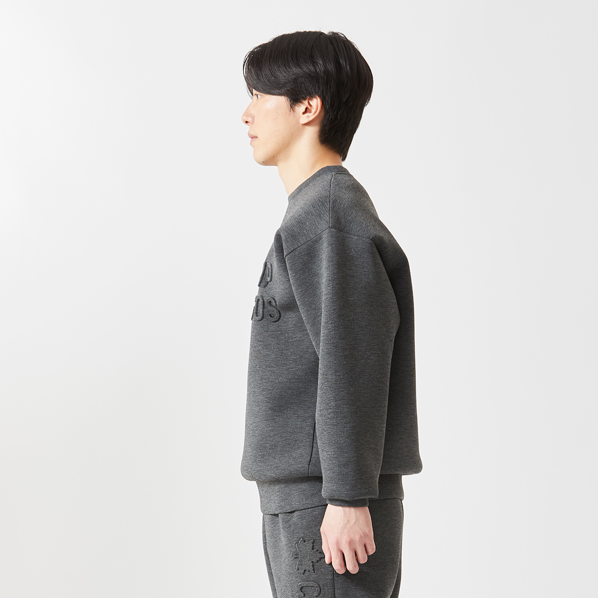 身長：178cm　着用サイズ：L