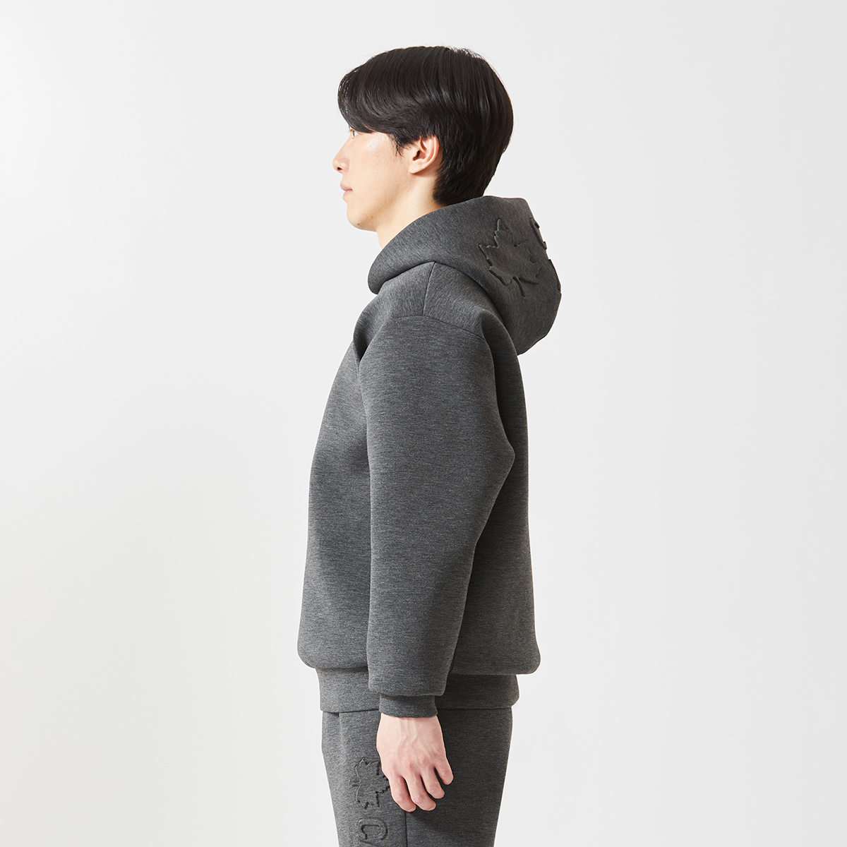 身長：178cm　着用サイズ：L