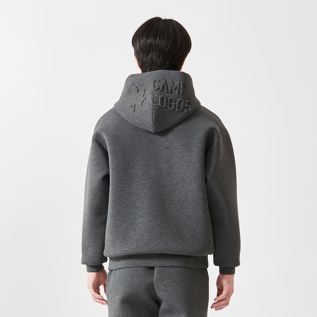 身長：178cm　着用サイズ：L