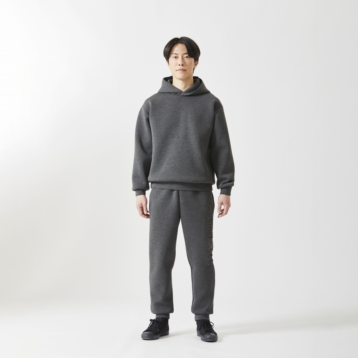 身長：178cm　着用サイズ：L