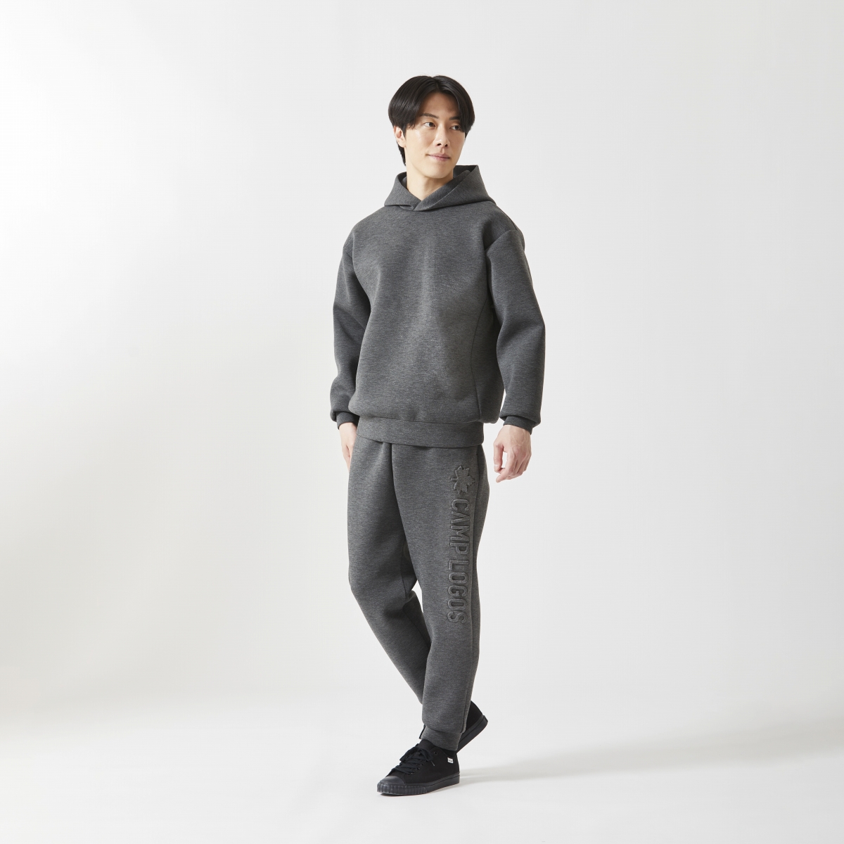 身長：178cm　着用サイズ：L