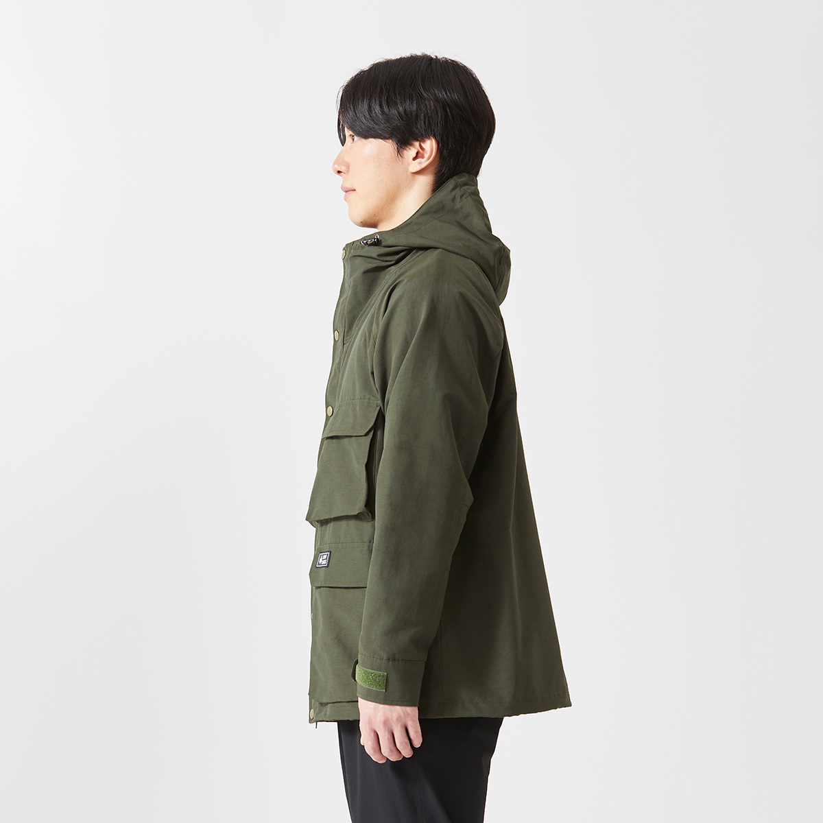 身長：178cm　着用サイズ：L