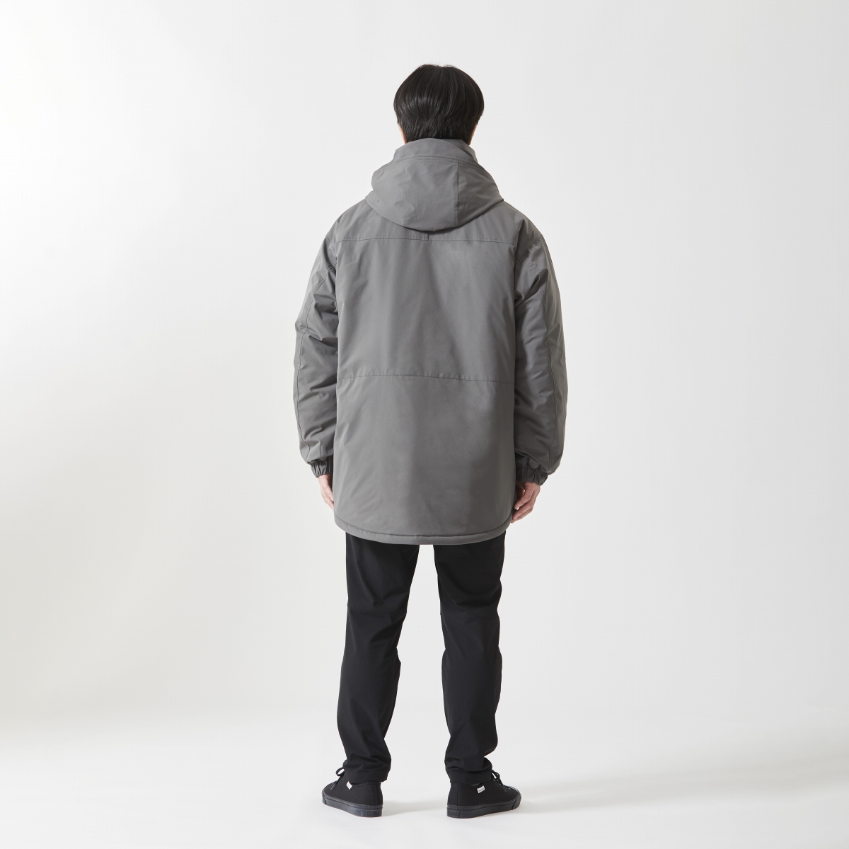 身長：178cm　着用サイズ：L