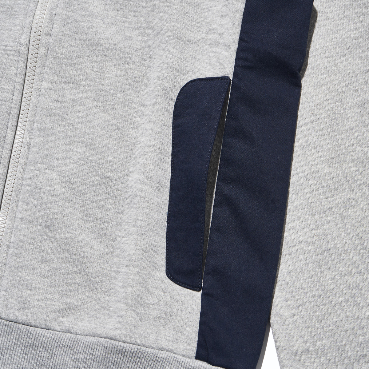 ライトハイブリッドフーディ（レディース） アウター