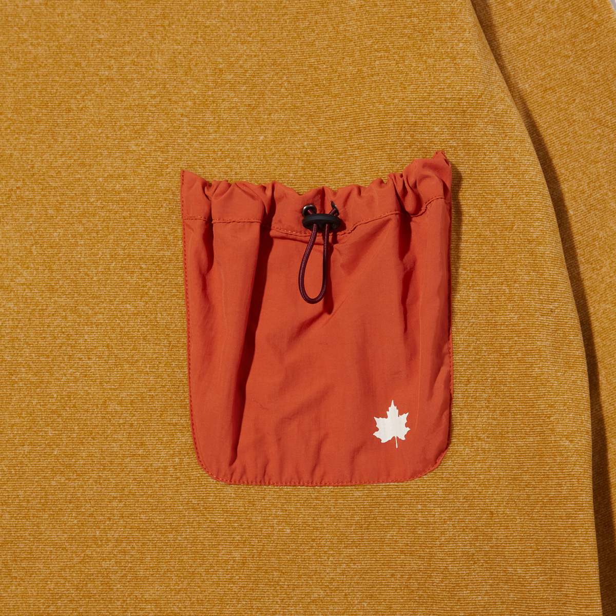 ハイブリッドプルオーバー トップス