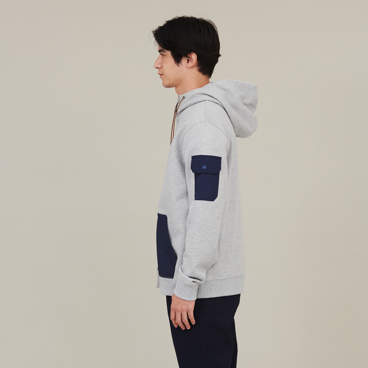 身長：182cm　着用サイズ：L