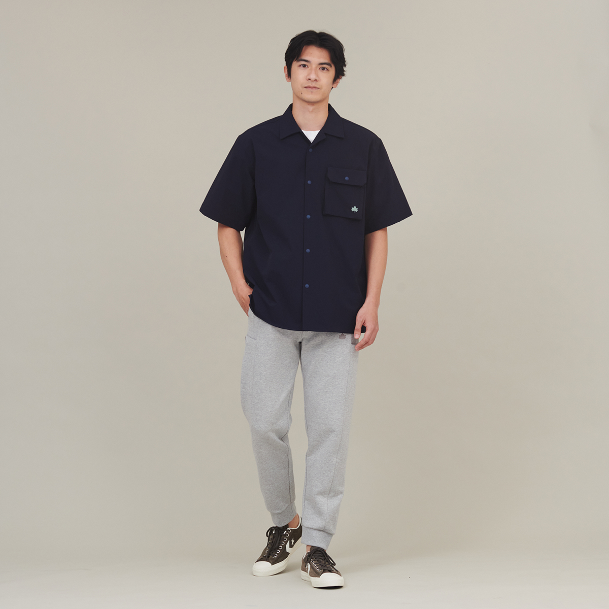 身長：182cm　着用サイズ：L