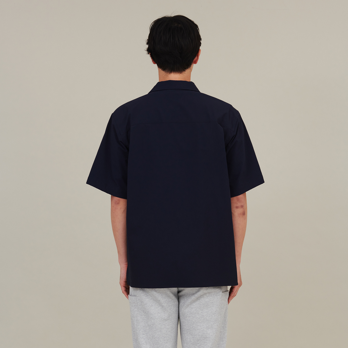 身長：182cm　着用サイズ：L