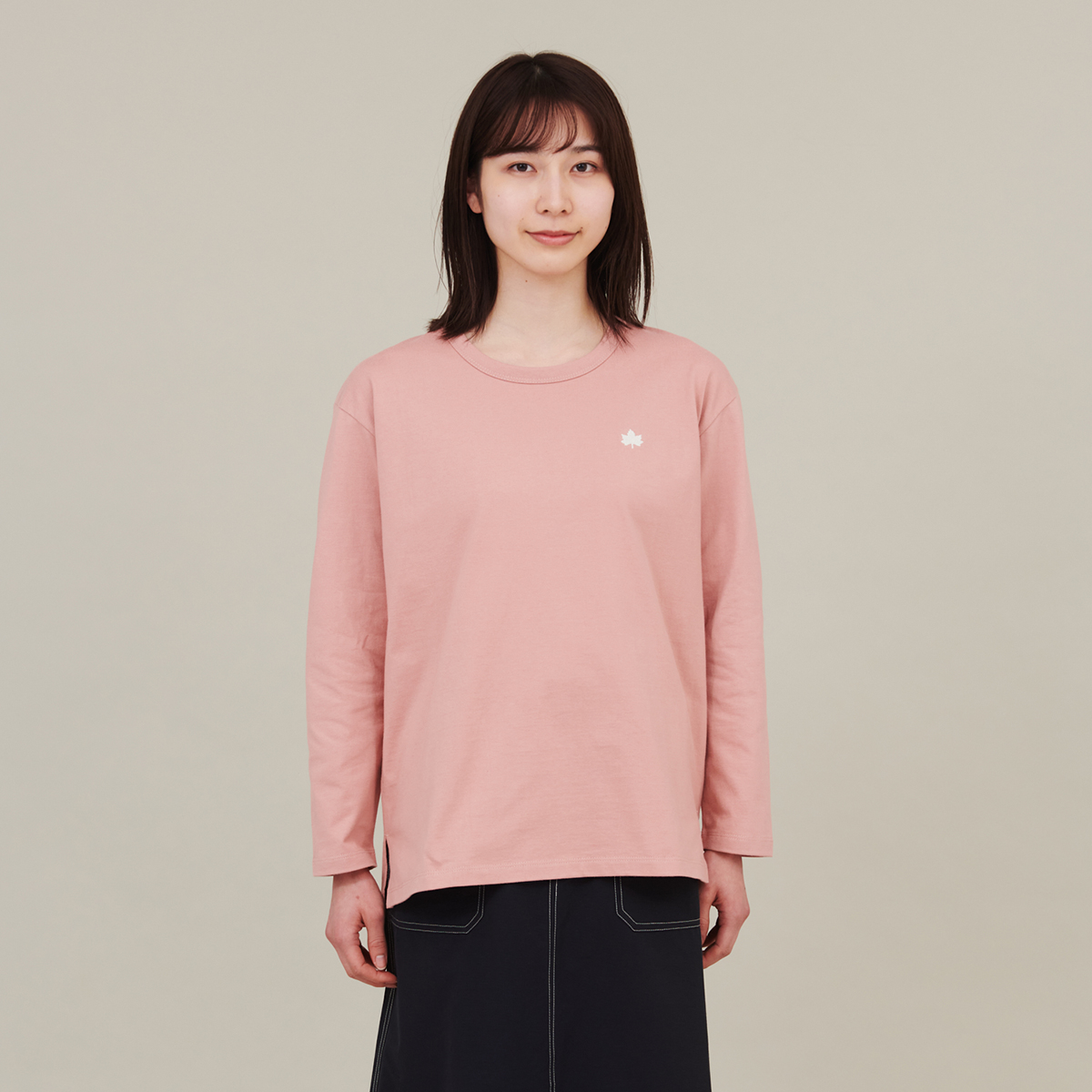 レインボーテープTシャツ トップス