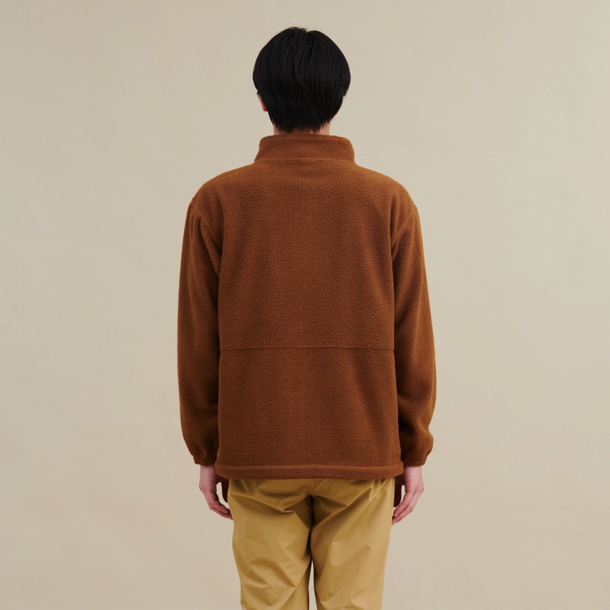 身長：182cm　着用サイズ：L