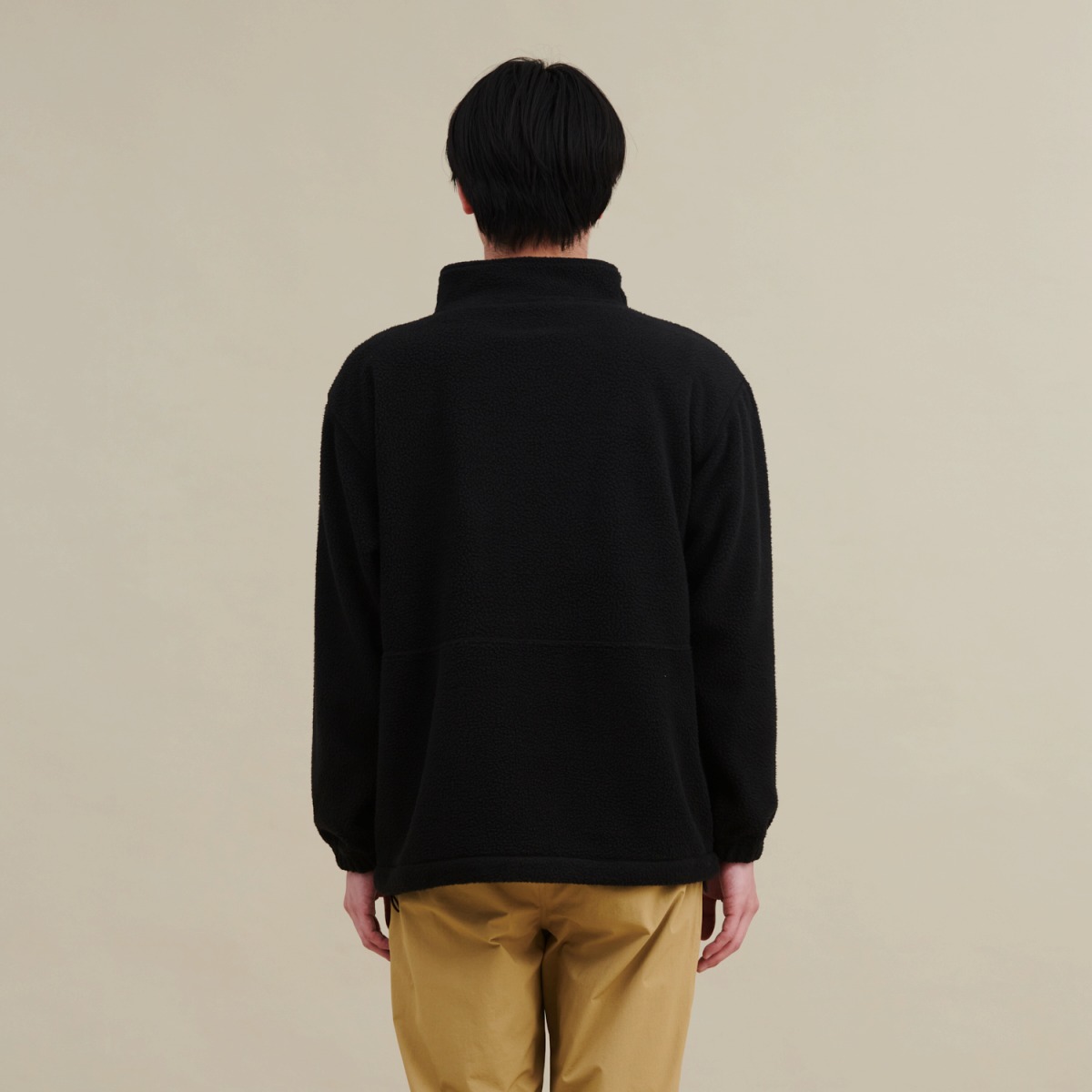 身長：182cm　着用サイズ：L
