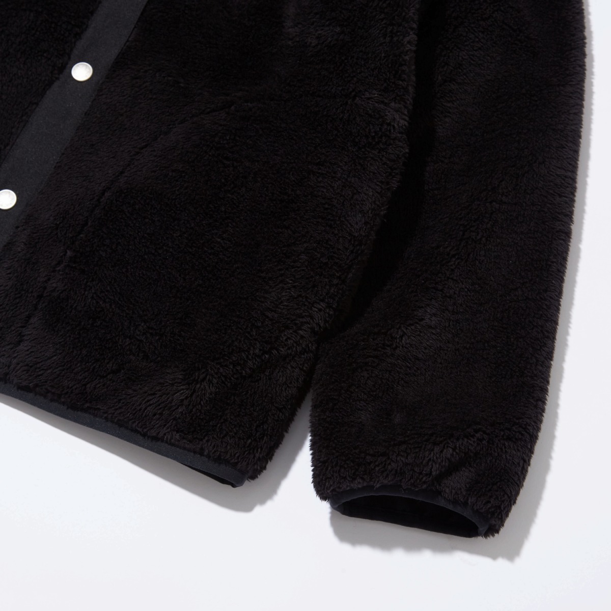 ヤヌスボアカーディガン トップス