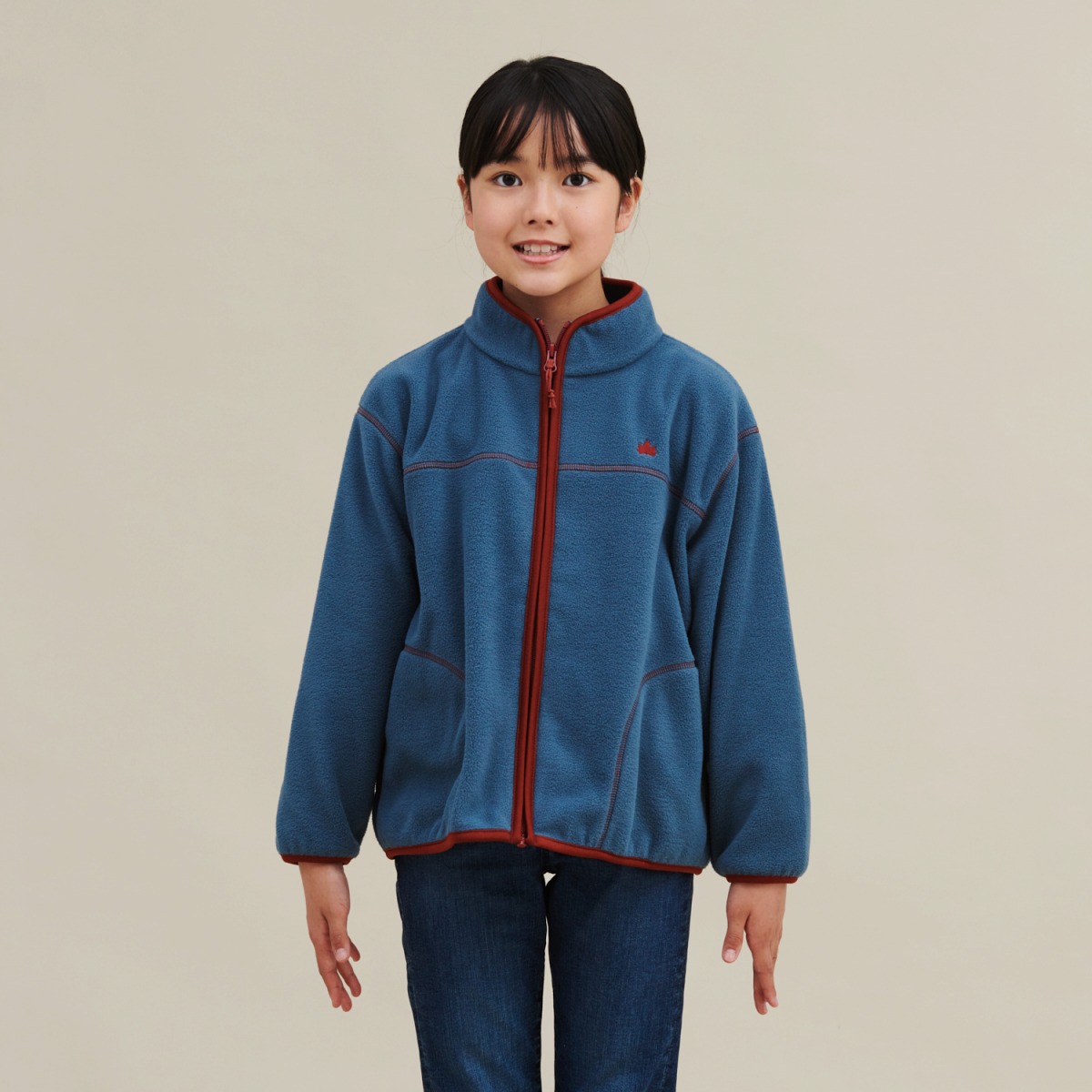 身長：134cm　着用サイズ：130