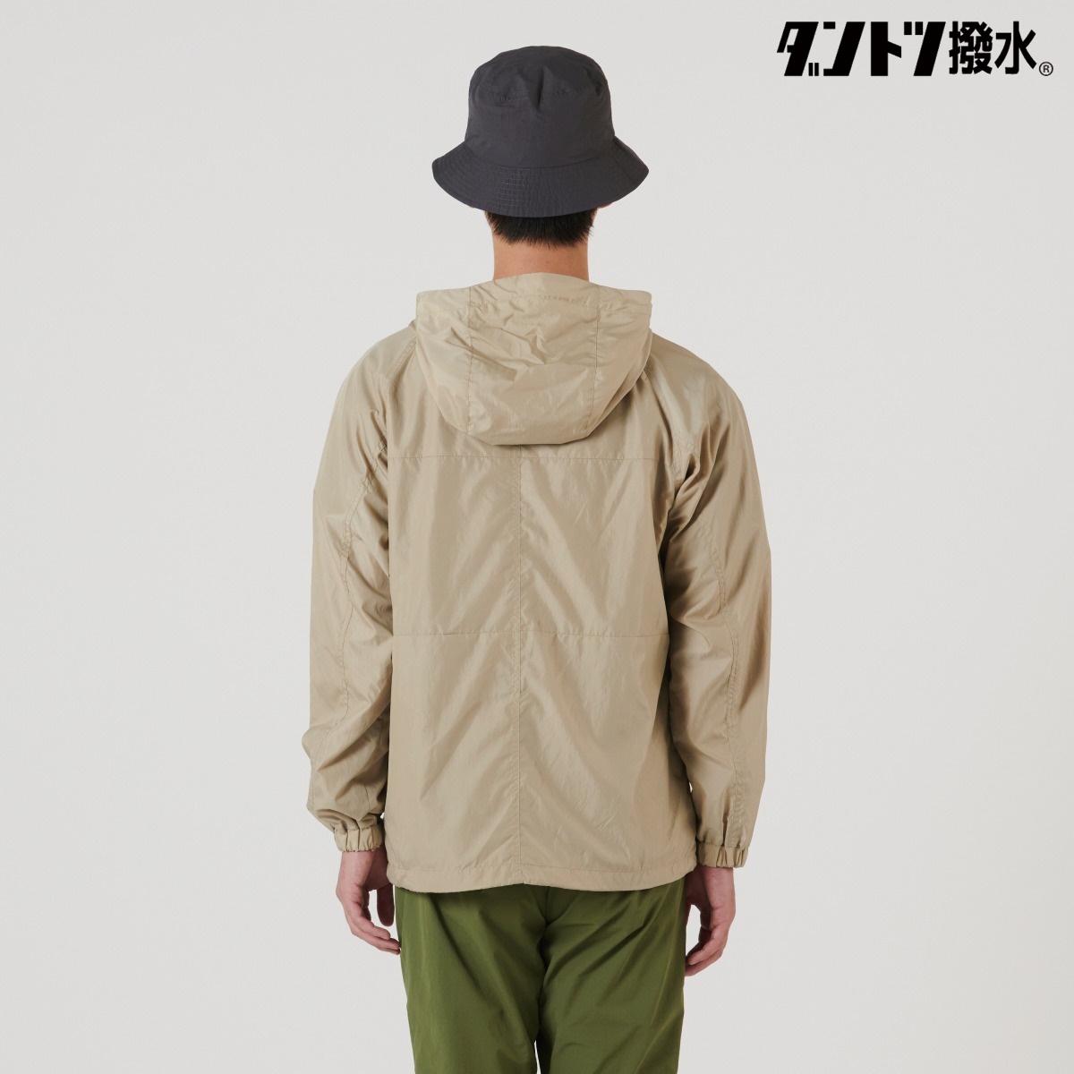 身長：183cm　着用サイズ：L