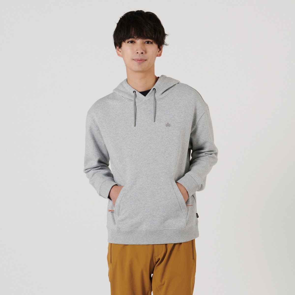 身長：183cm　着用サイズ：L