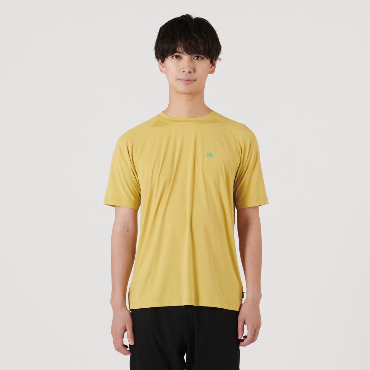 身長：183cm　着用サイズ：L