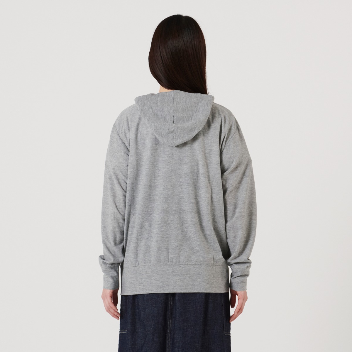 身長：166cm　着用サイズ：M