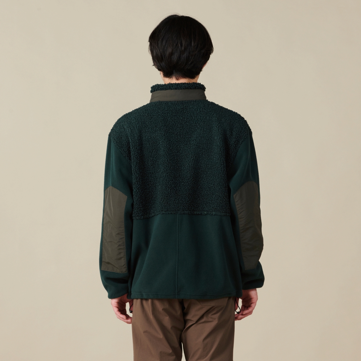 身長：181cm　着用サイズ：L