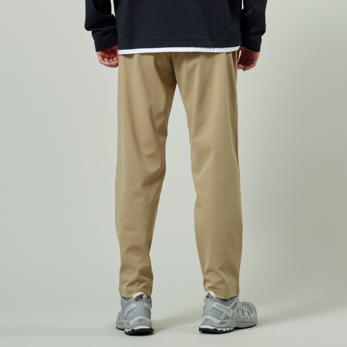 身長：180cm　着用サイズ：L