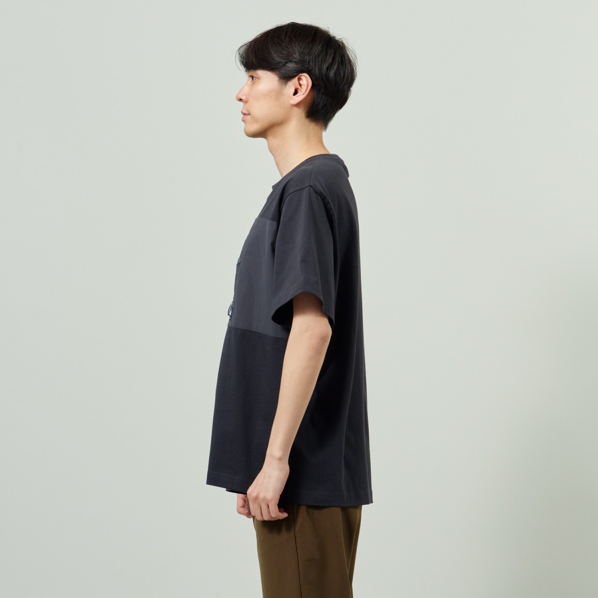 身長：180cm　着用サイズ：L