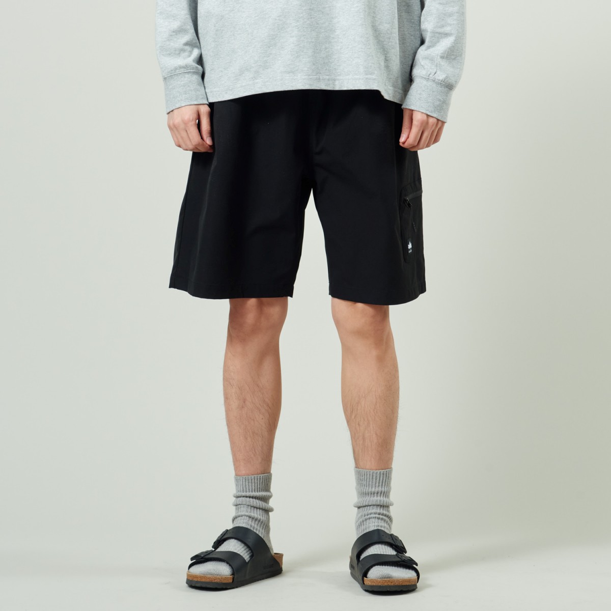 身長：180cm　着用サイズ：L