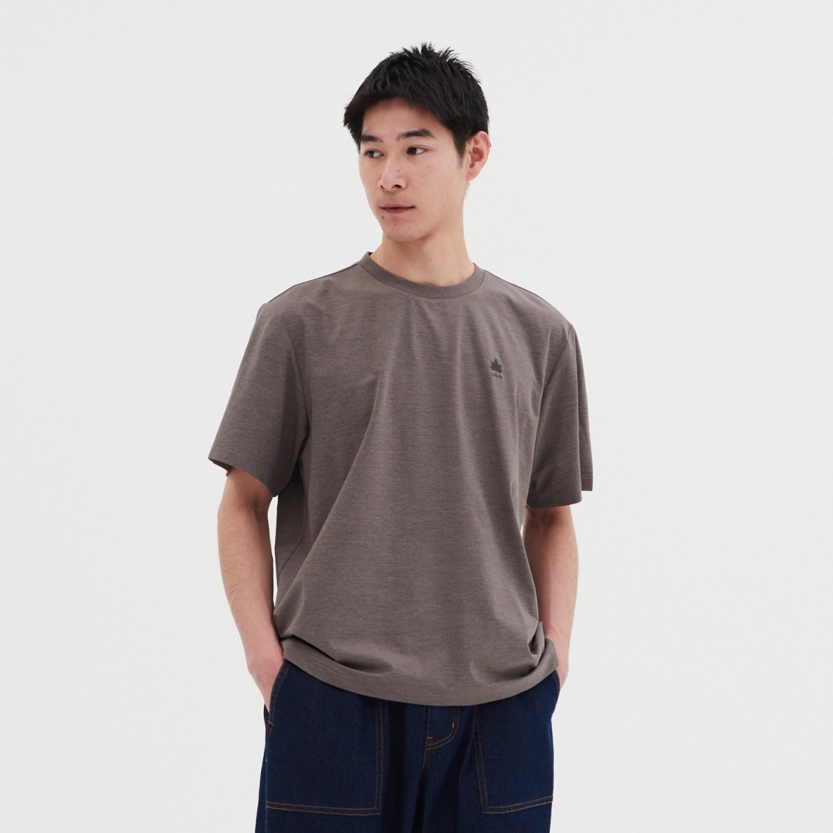 バックプリント　サークルＴシャツ トップス