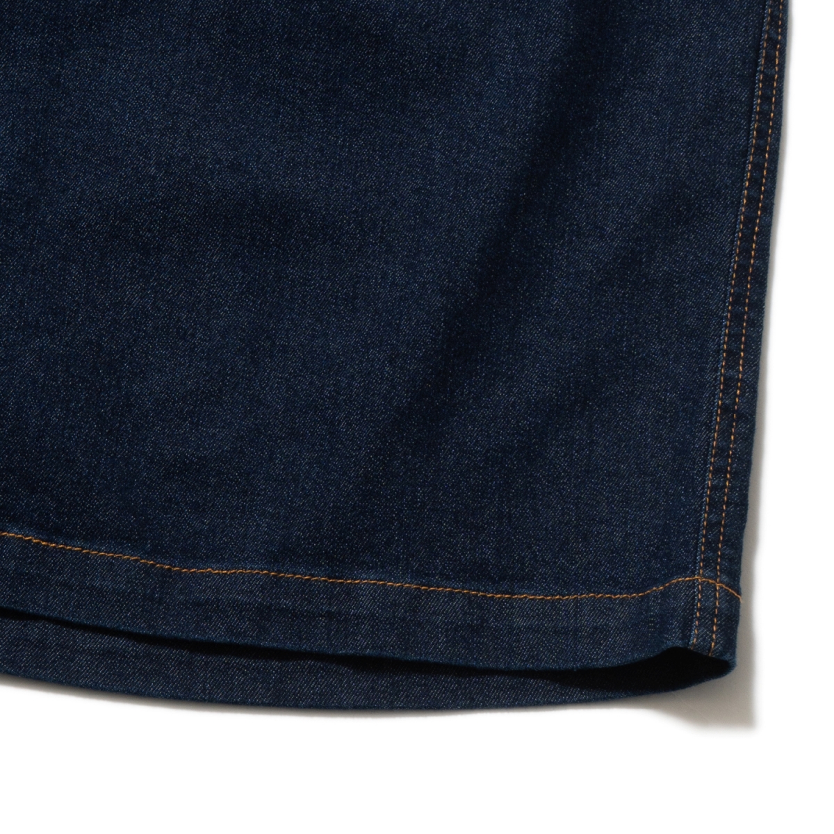 クールタッチ　デニムショートパンツ ボトムス