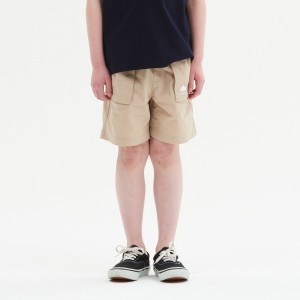 身長：132cm　着用サイズ：130