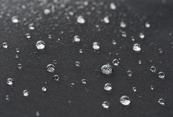 撥水加工で急な雨にも対応