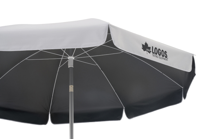 UVカット率99.9％以上、遮光率100％！(※1) 日向と日陰で－15℃の温度差を実現！(※2)