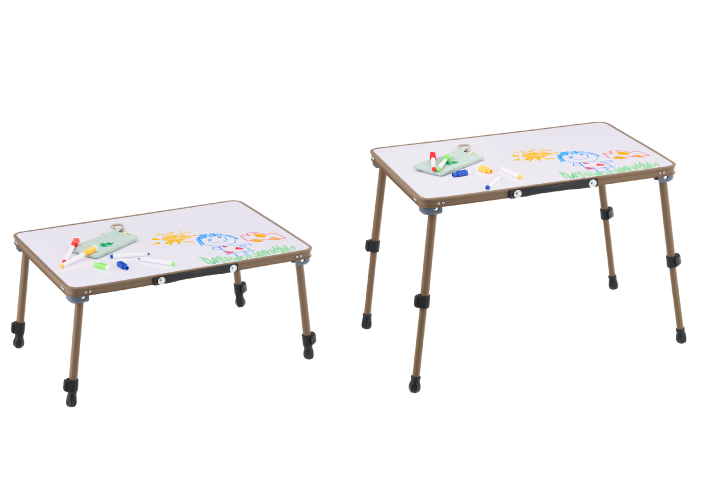 お子さまの成長に合わせて高さを自由に調整できる
