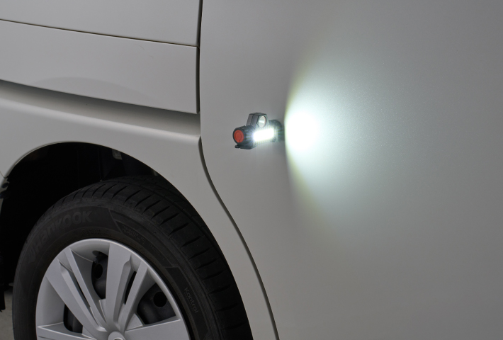 マグネット搭載