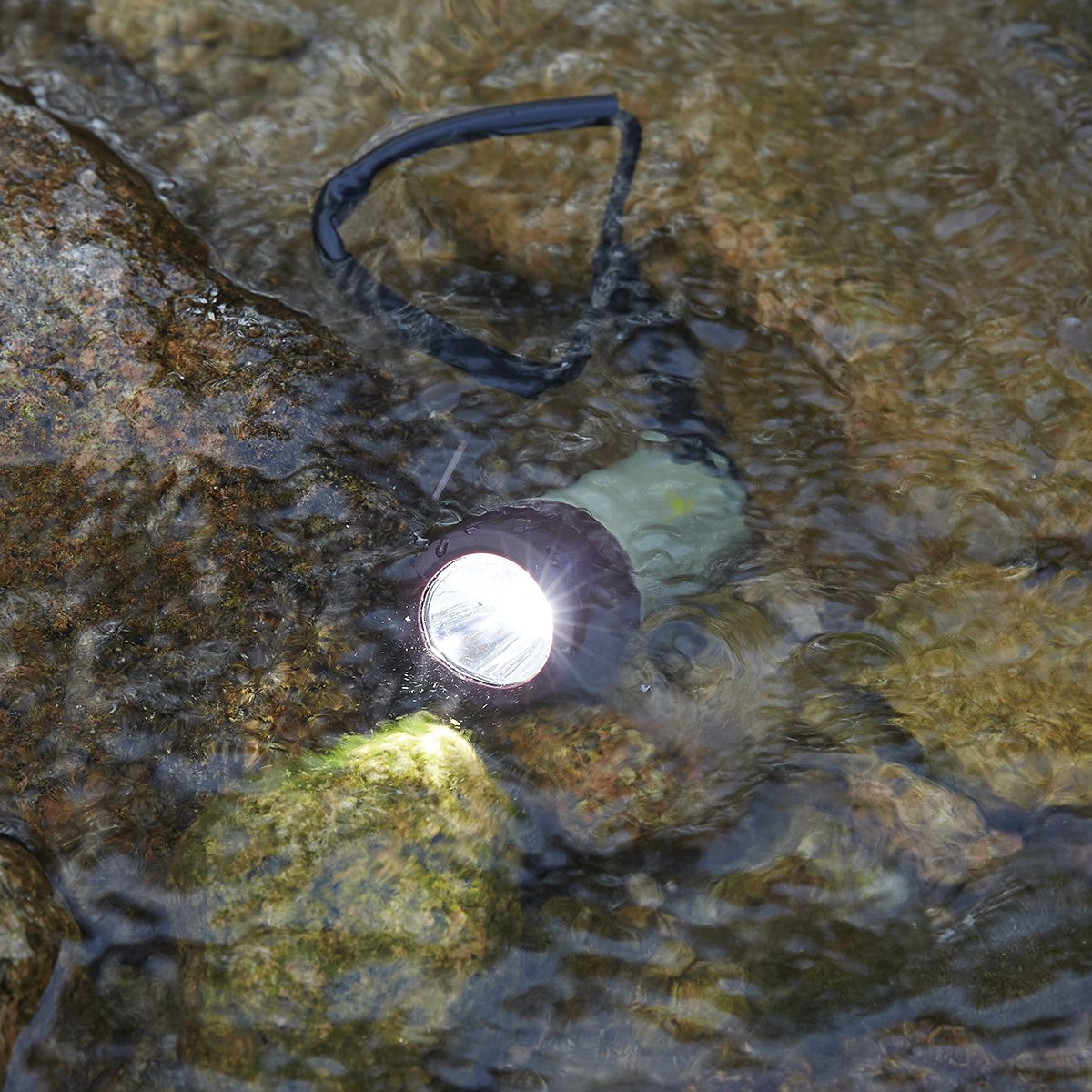 LOGOS 防水トーチ80/IPX8 野電