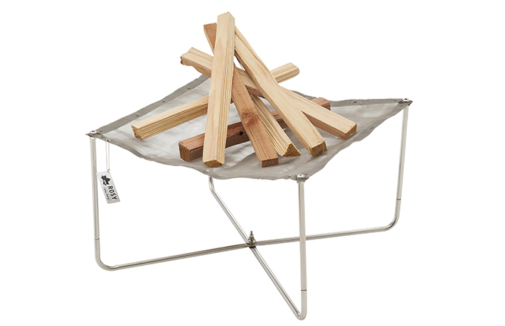 Super easy lightweight bonfire stand that just unfolds and plugs in