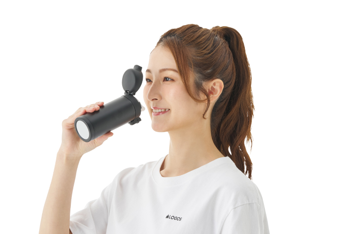 ワンタッチで素早く飲めるスマート設計