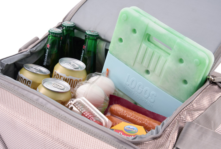 魚も凍る!一般保冷剤に比べて冷却速度約8倍!