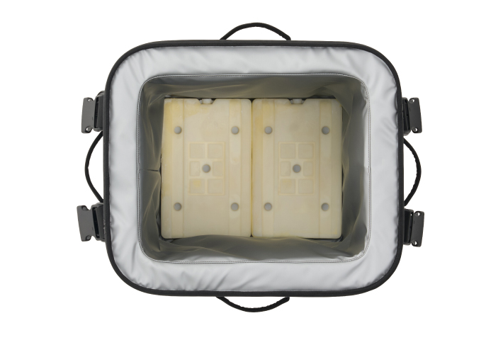 50mmの極厚断熱材と立体断熱蓋による高い保冷力