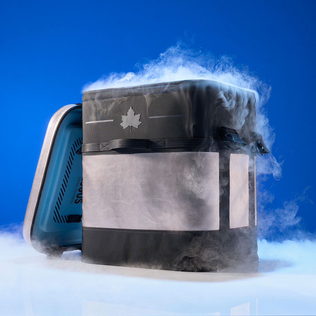 【1月29日発売開始予定】ハイパー氷点下クールボックス・スリップリッド 40 保冷・保温グッズ