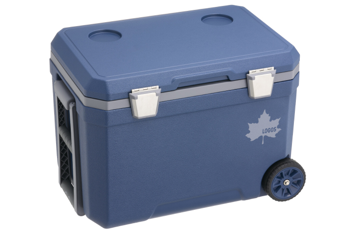 ホイール付きで楽々移動！45Lの大容量クーラー