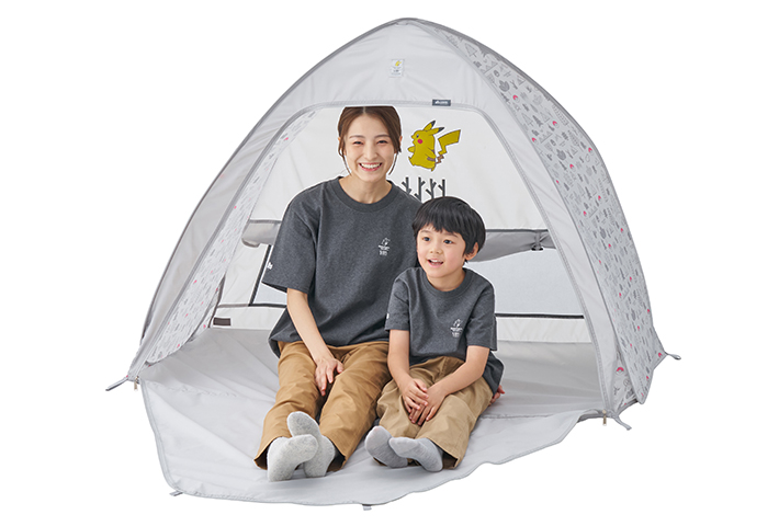 扉はフロアシートとして活躍