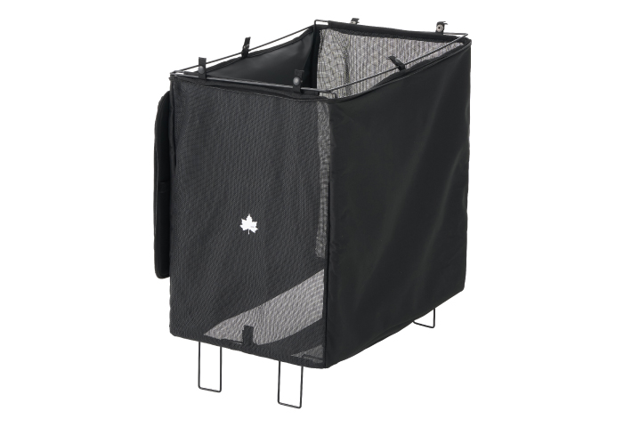 雨でも安心のフタ付き