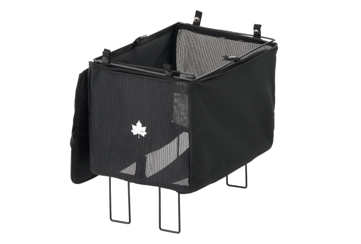 雨でも安心のフタ付き