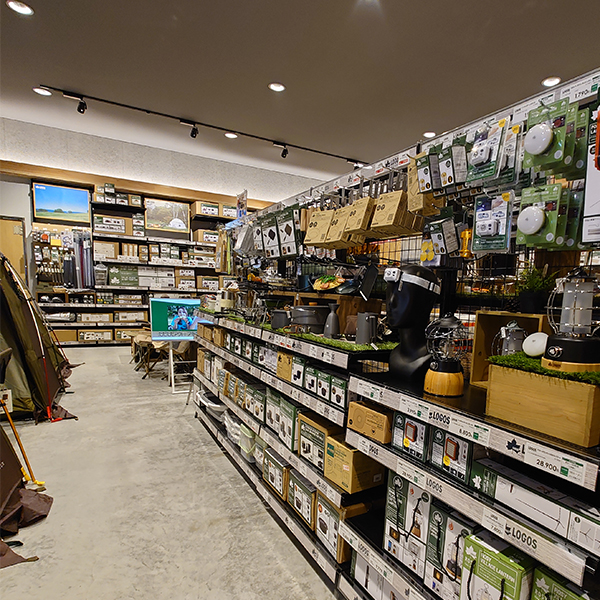 LOGOS STORE HIMARAYA OUTDOOR GIFU店 写真