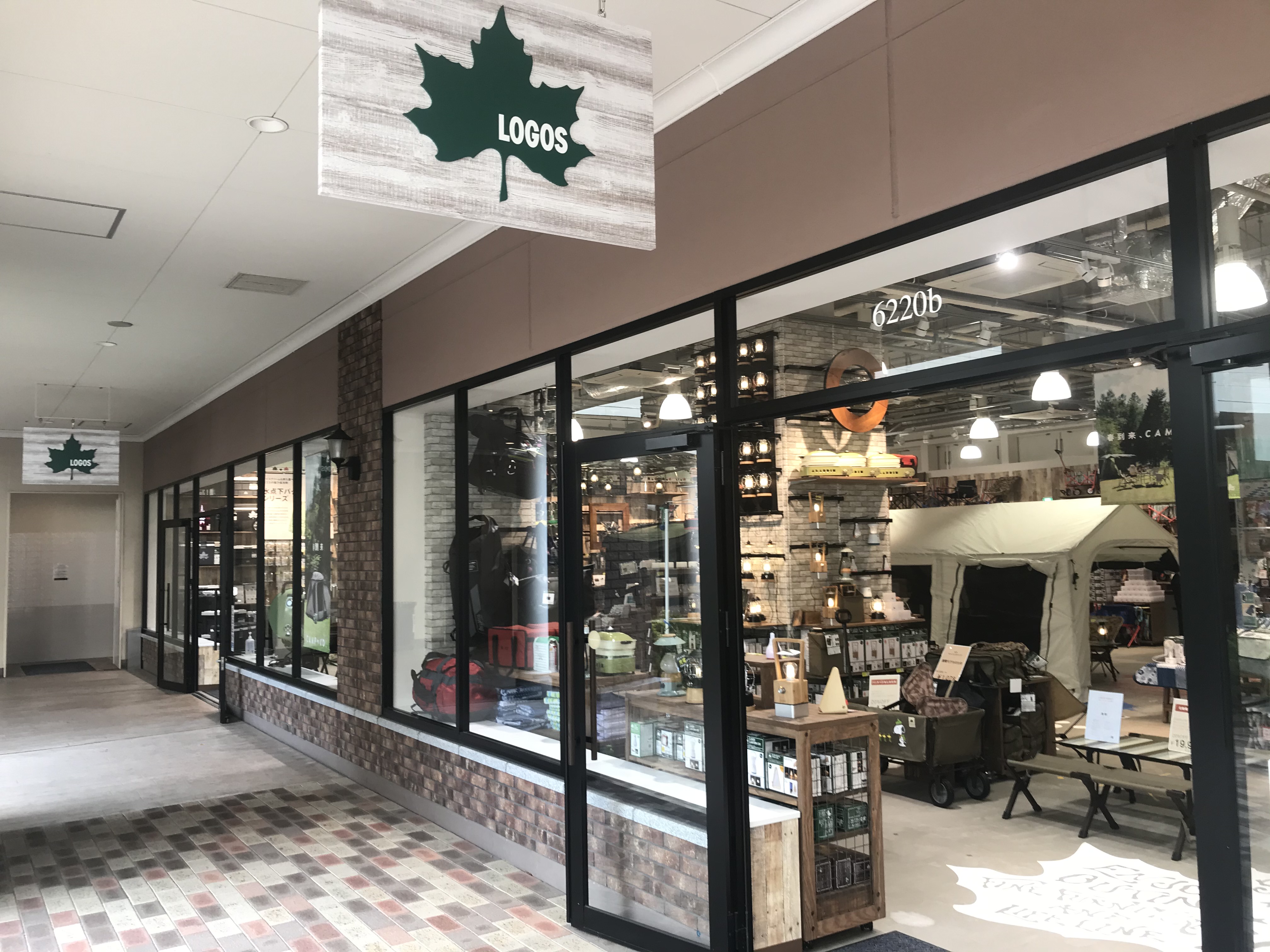 LOGOS SHOP りんくうプレミアム・アウトレット店 写真