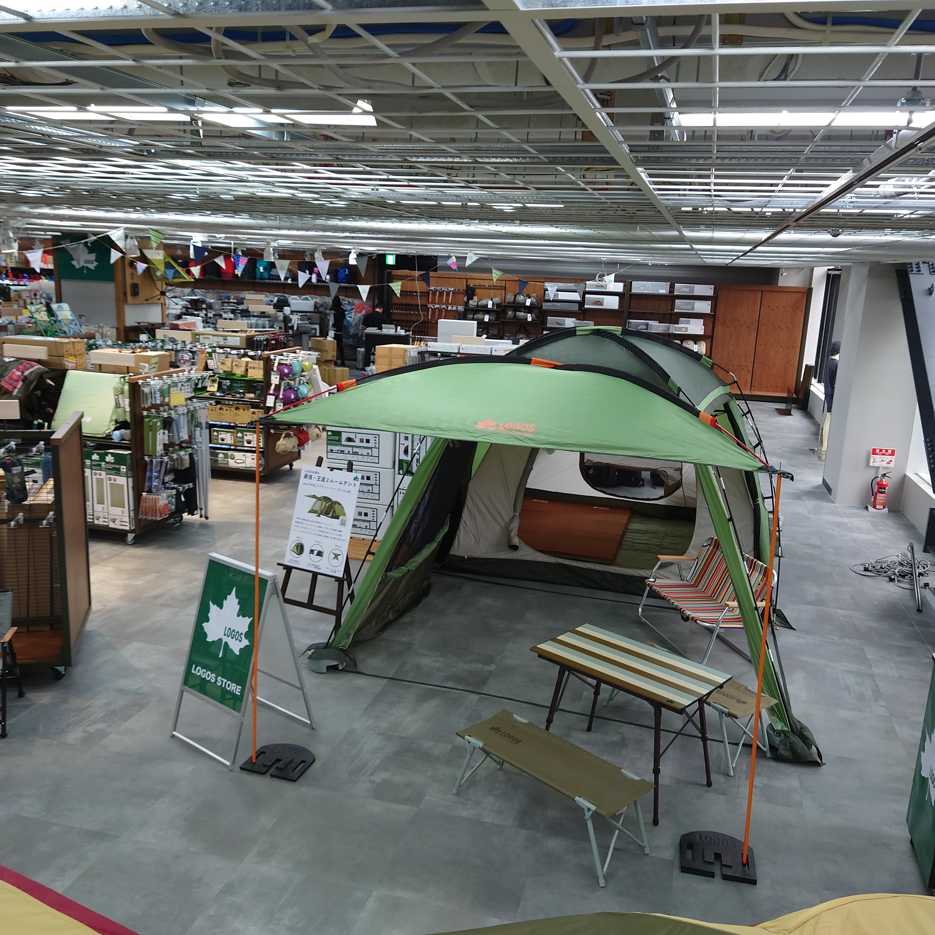 LOGOS STORE 石井スポーツ ヨドバシ仙台店 写真